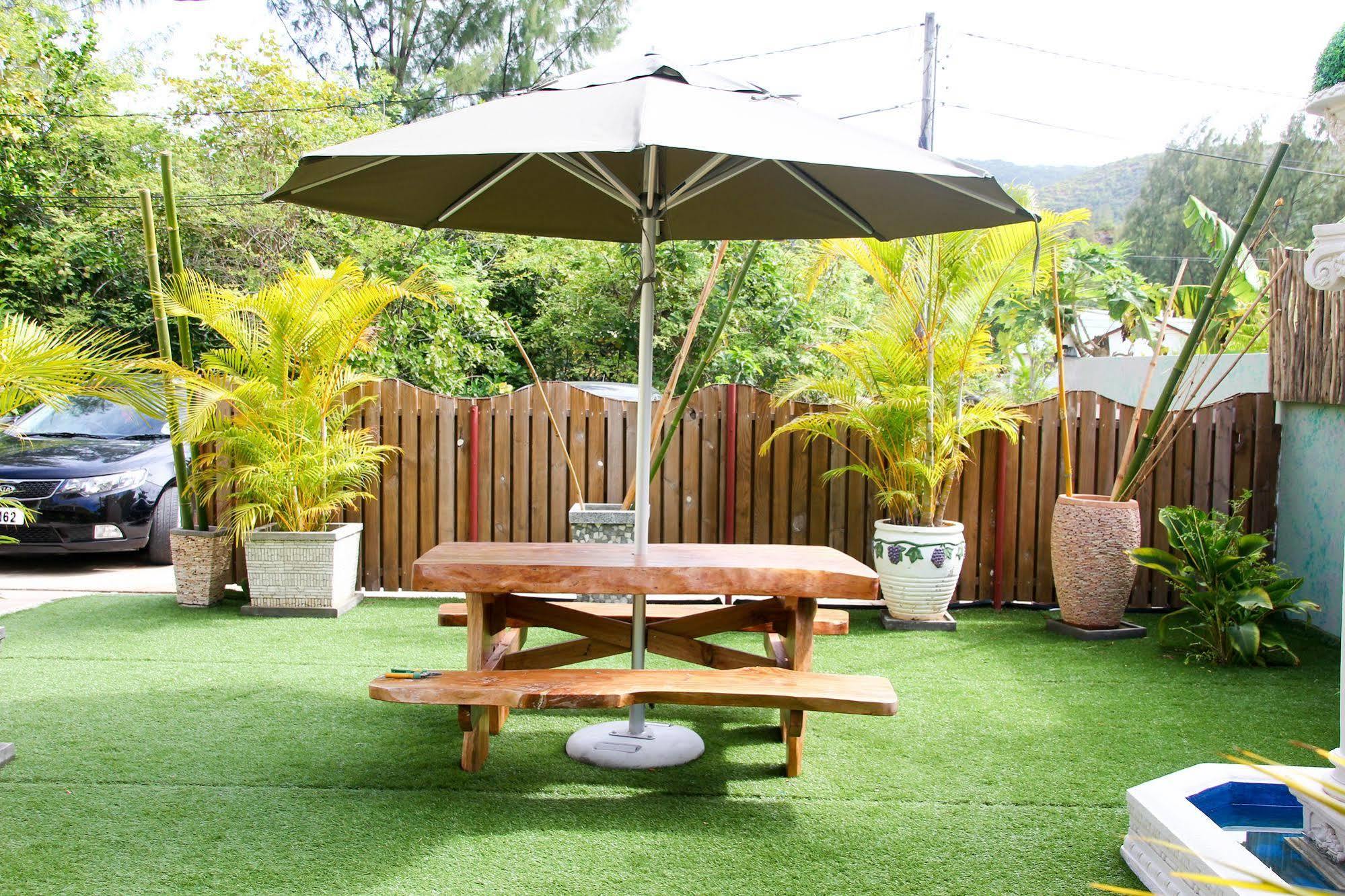 Chez Bea Luxury Villa Baie Sainte Anne Luaran gambar