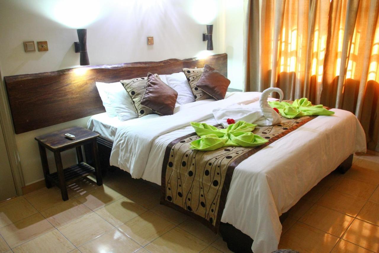 Chez Bea Luxury Villa Baie Sainte Anne Luaran gambar